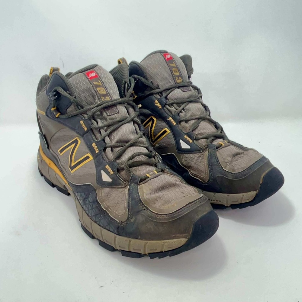 New Balance 703 Hiking Boots Brown Grey Gore-Tex Vibram MO703HGT Men's Size 10.5